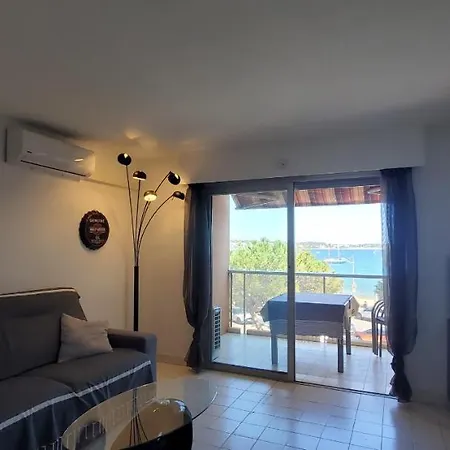 Port Est, Le Capitole, 27m2, Vue Fréjus