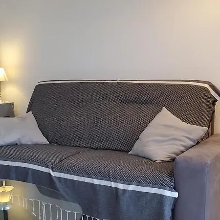 Port Est, Le Capitole, 27m2, Vue Apartment