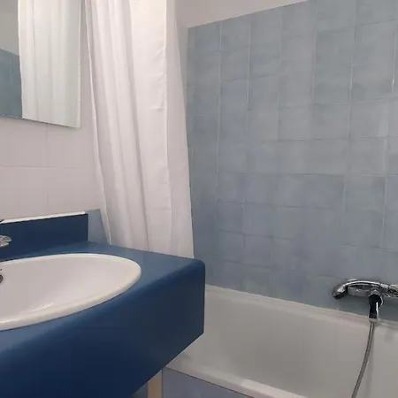 Port Est, Le Capitole, 27m2, Vue Apartment