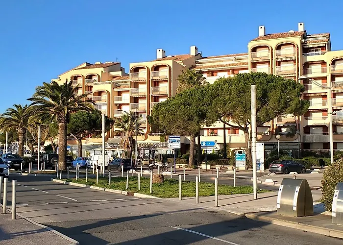 Appartement Port Est, Le Capitole, 27m2, Vue Fréjus